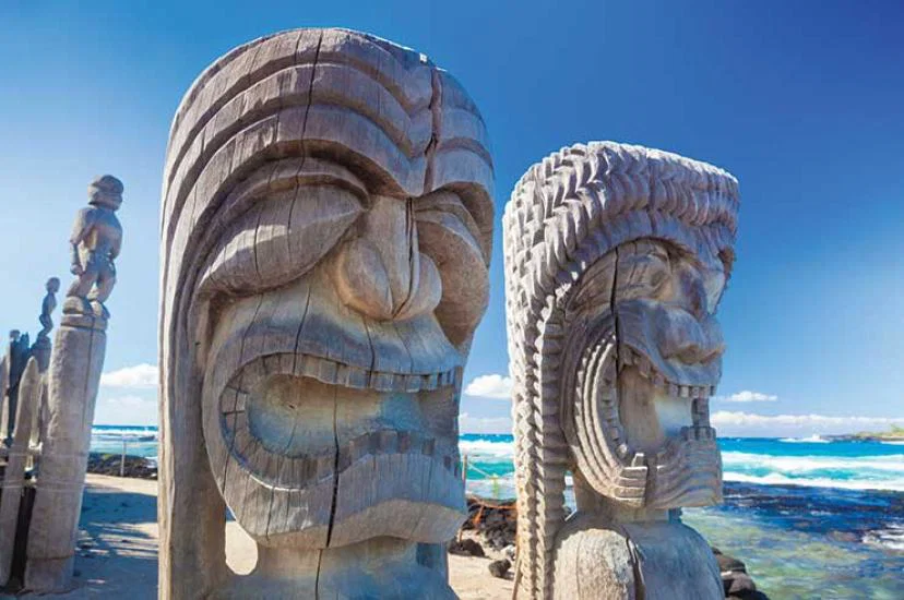 Hawaiian tribal heads