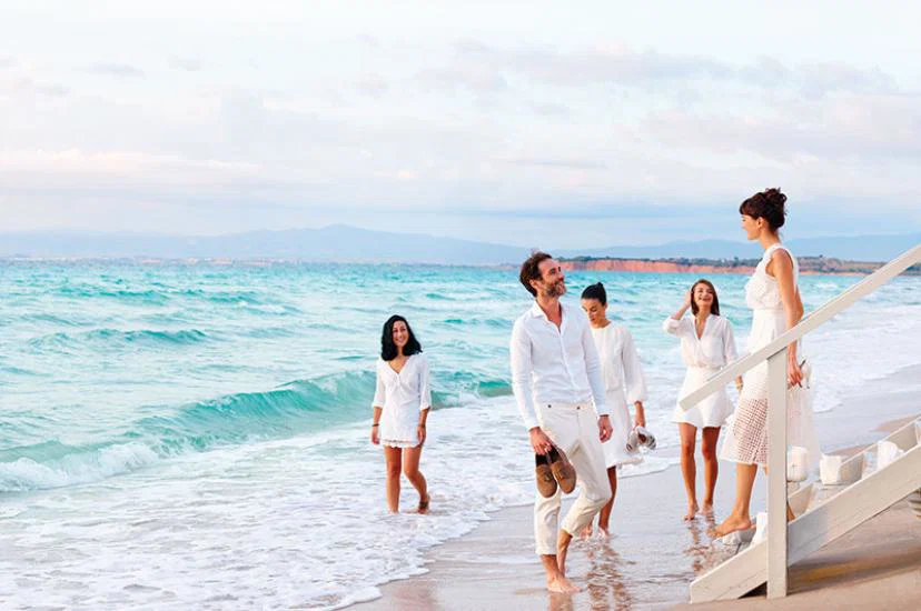 Sani_Dunes_entertainment_01.jpg