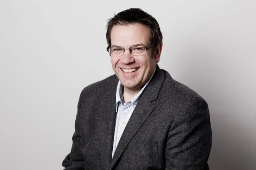 Simon Jones, Digital Visitor