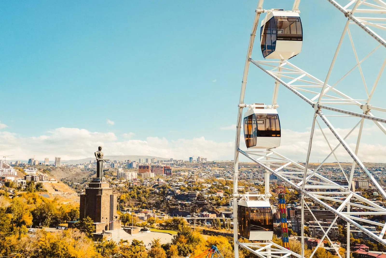 Wizz claims its Luton-Yerevan route is the first direct route linking London with Armenia's capital