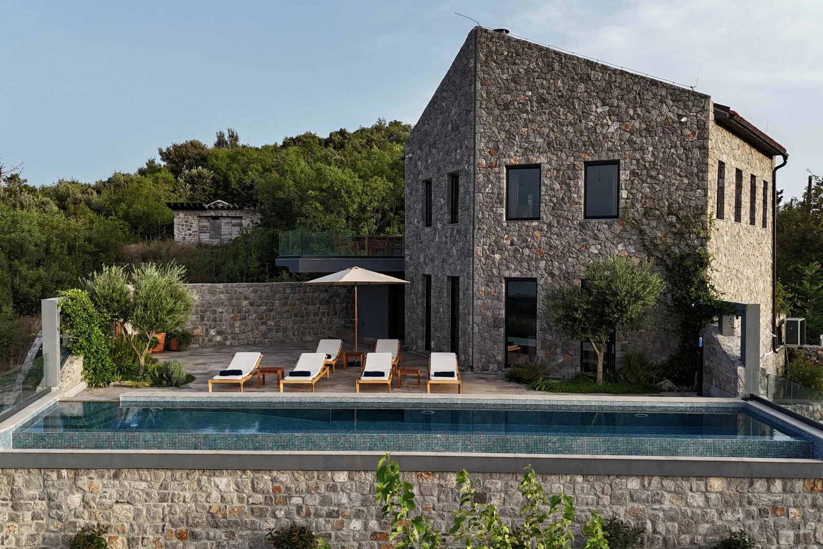 Villa Radiance