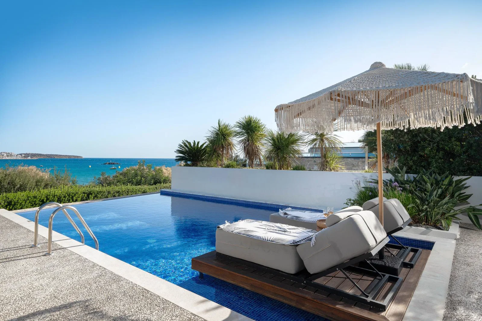 Simpson Travel's new Sand Suites hotel in Crete