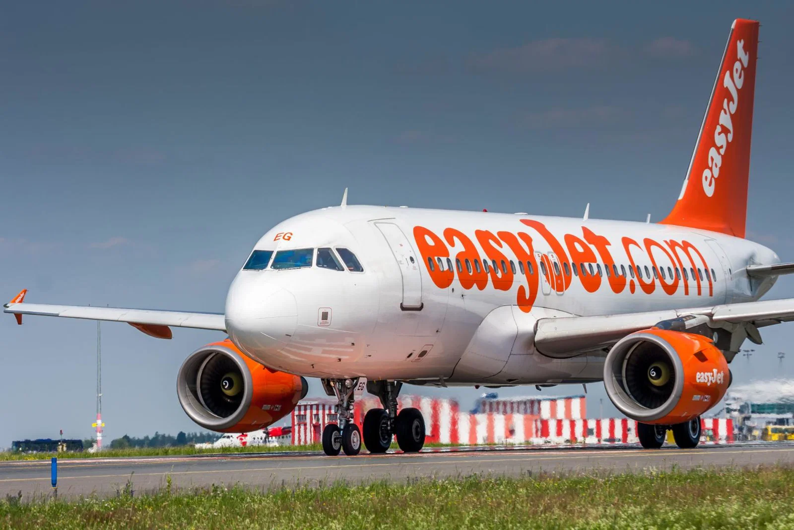 An easyJet aircraft on the runway in Prague