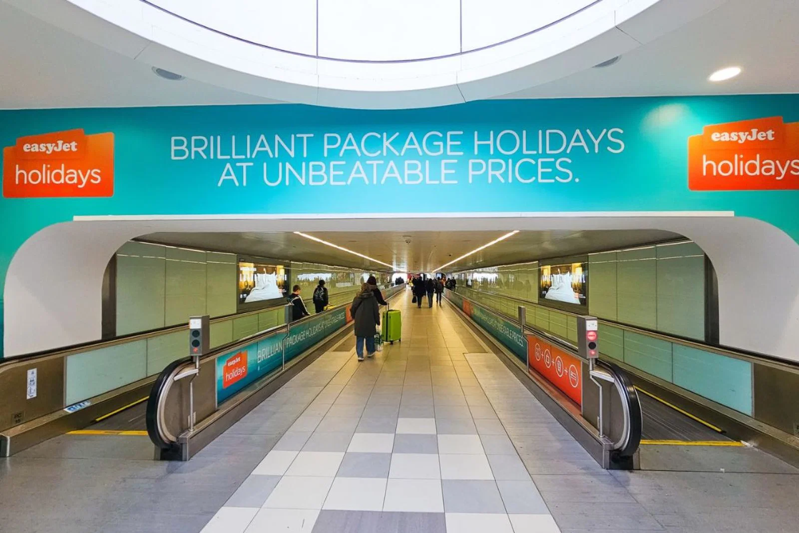 EasyJet holidays at Gatwick 