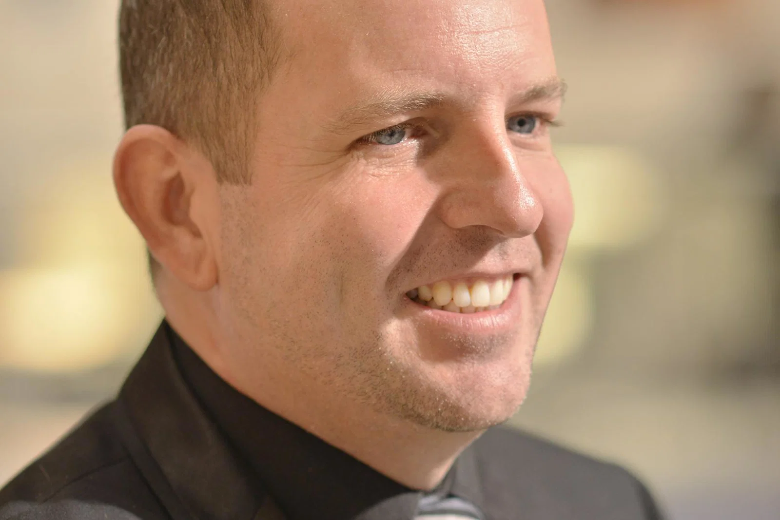 Ian Scott (Dubai)