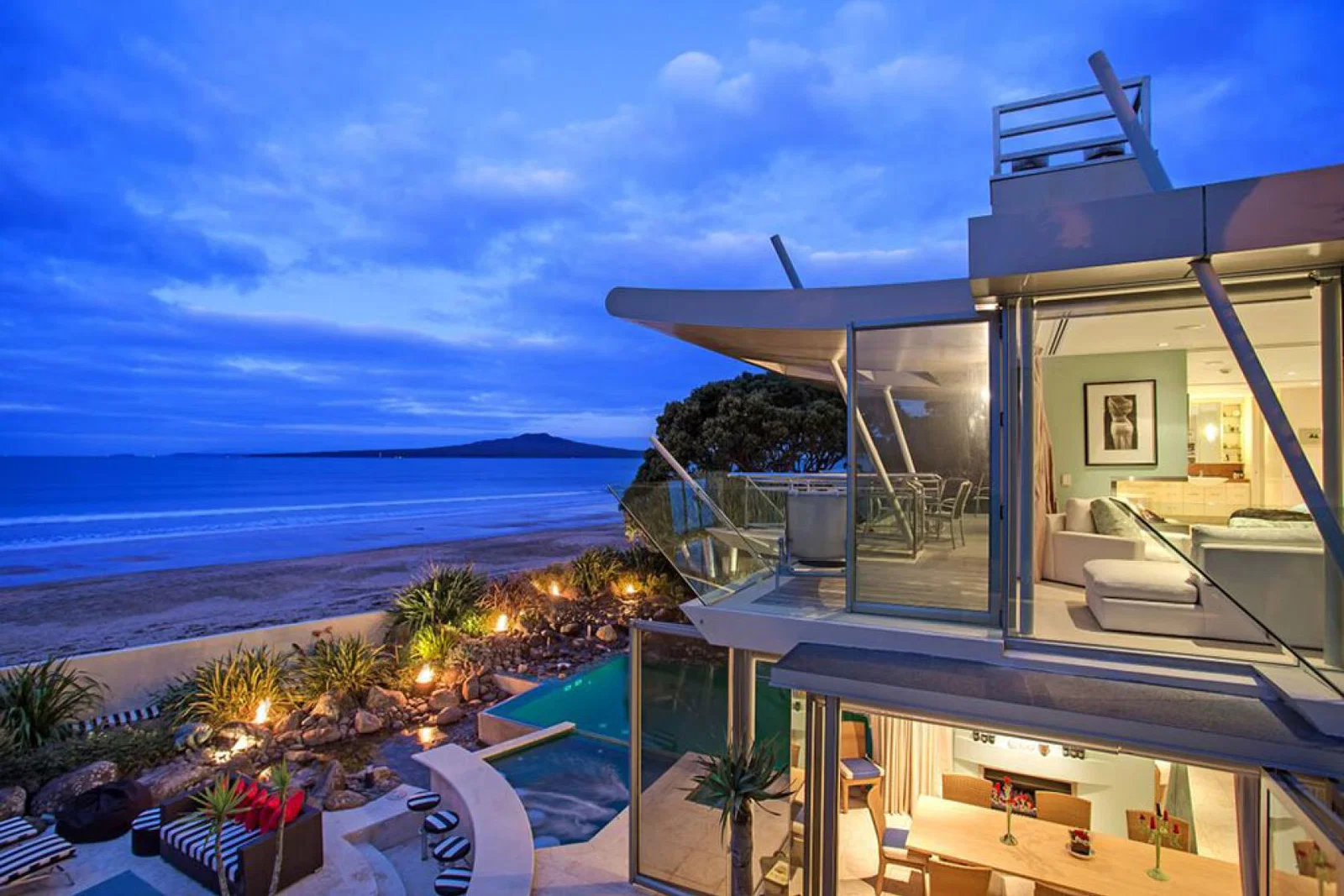 Touch-of-Spice-Takapuna-Beach-Villa-NZ.jpg