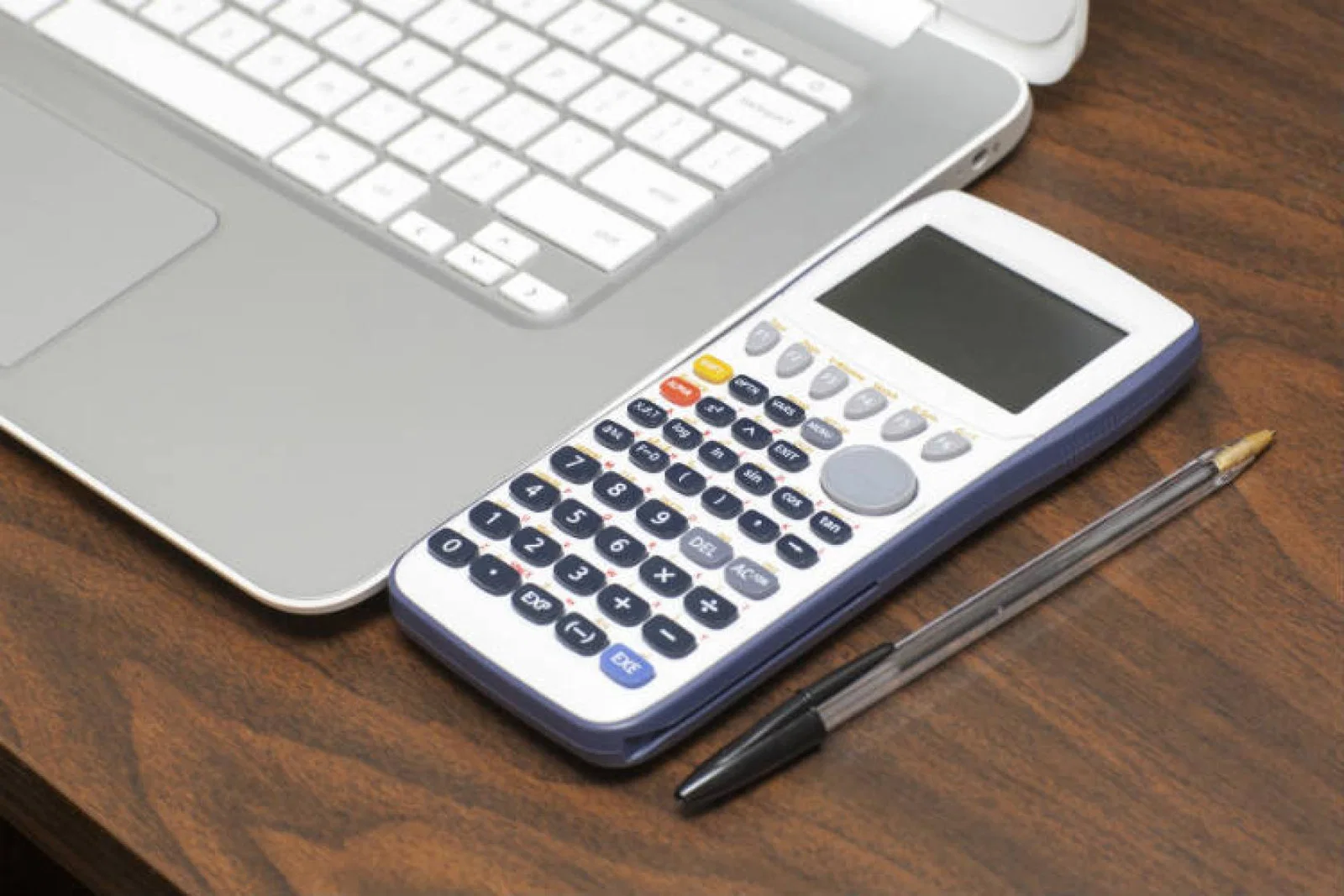 computer calculator ThinkstockPhotos-523035135