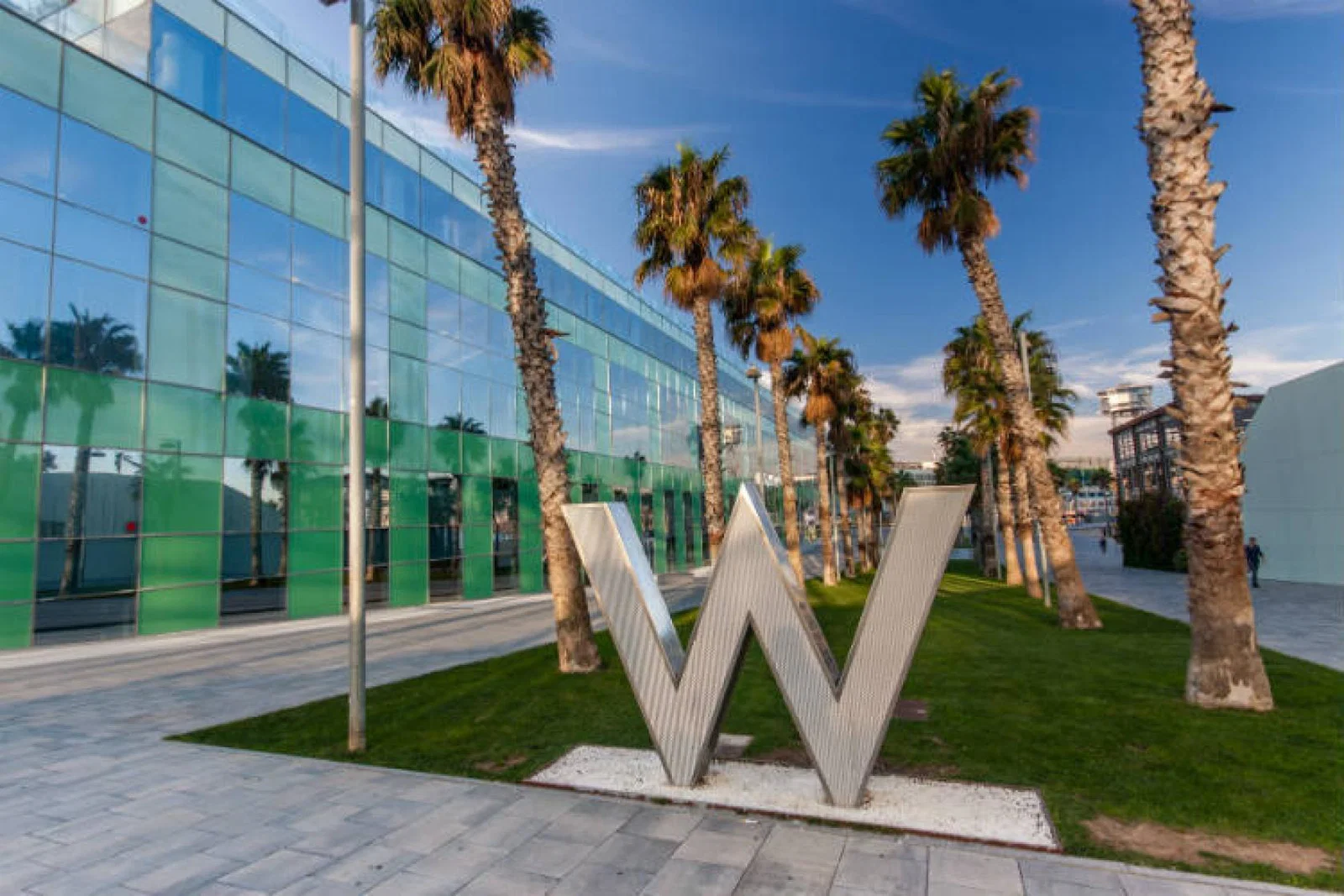 W Hotel Barcelona Starwood ThinkstockPhotos-500255992