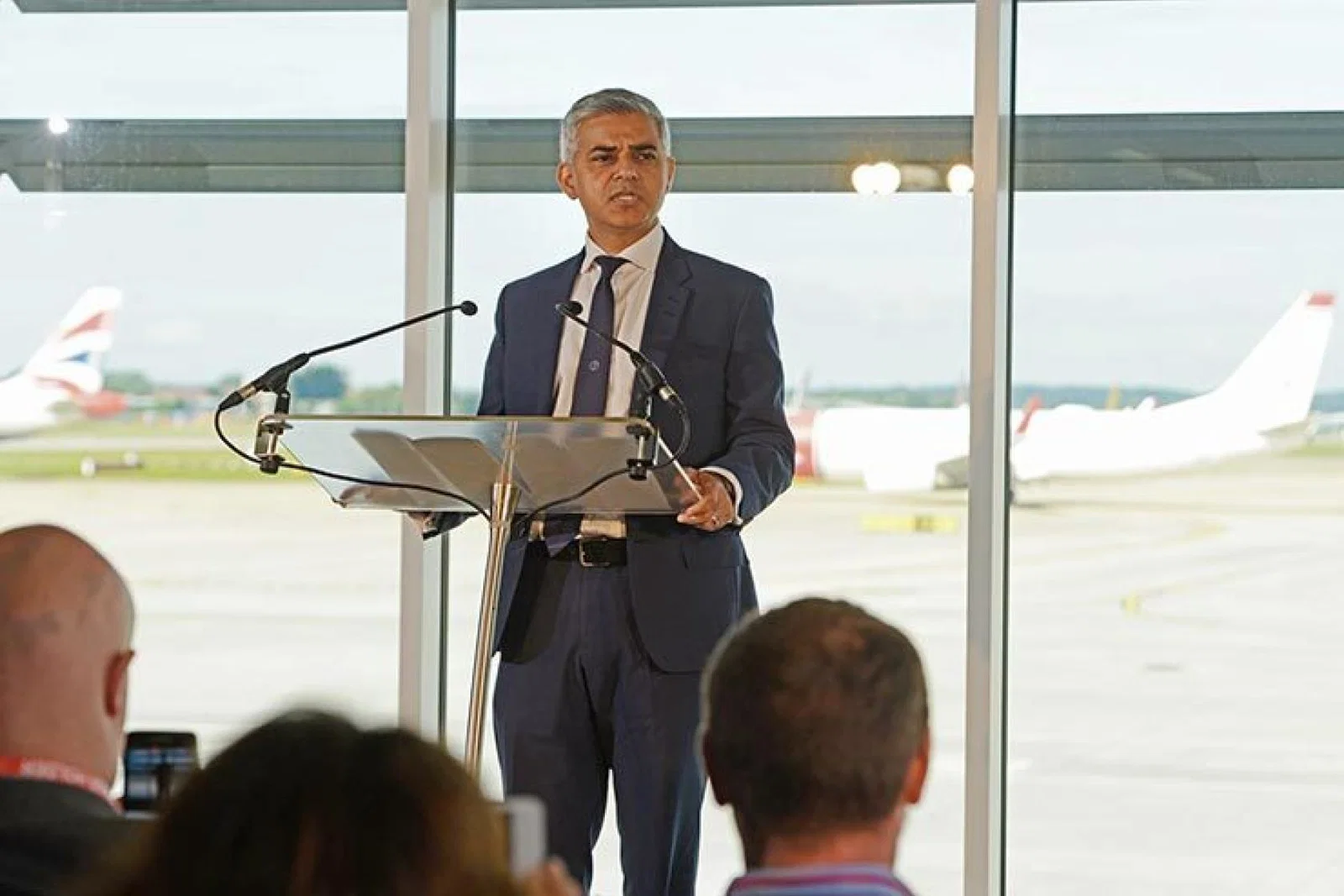 Sadiq Khan Gatwick 2