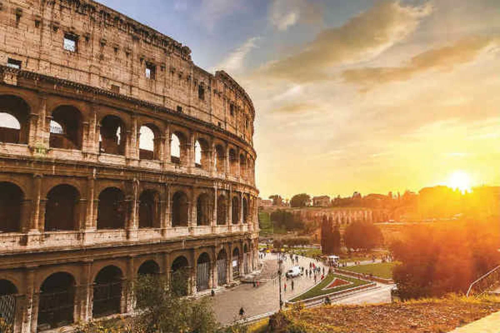 Colosseum vandals identified as UK tourists by Italian police