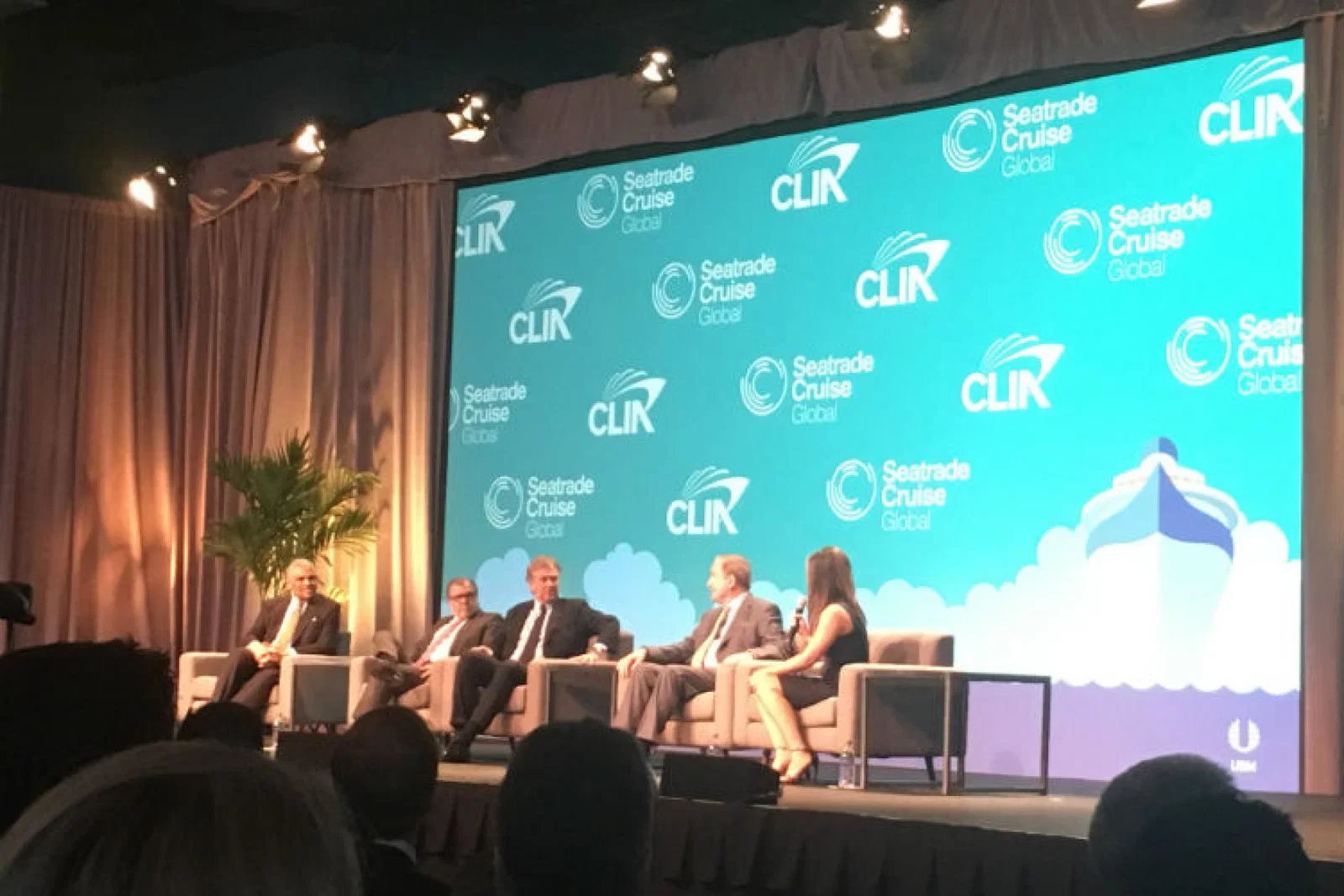 Cruise Panel Seatrade.jpg