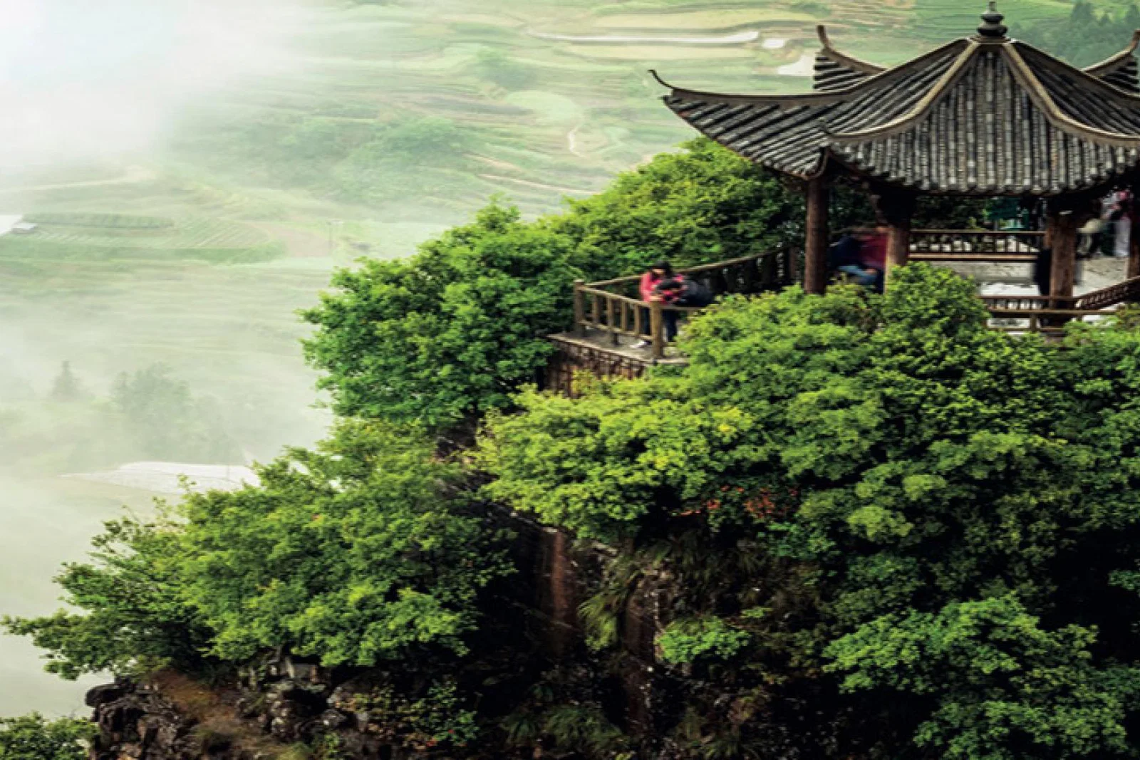 Kuoni Escorted touring brochure front cover.jpg