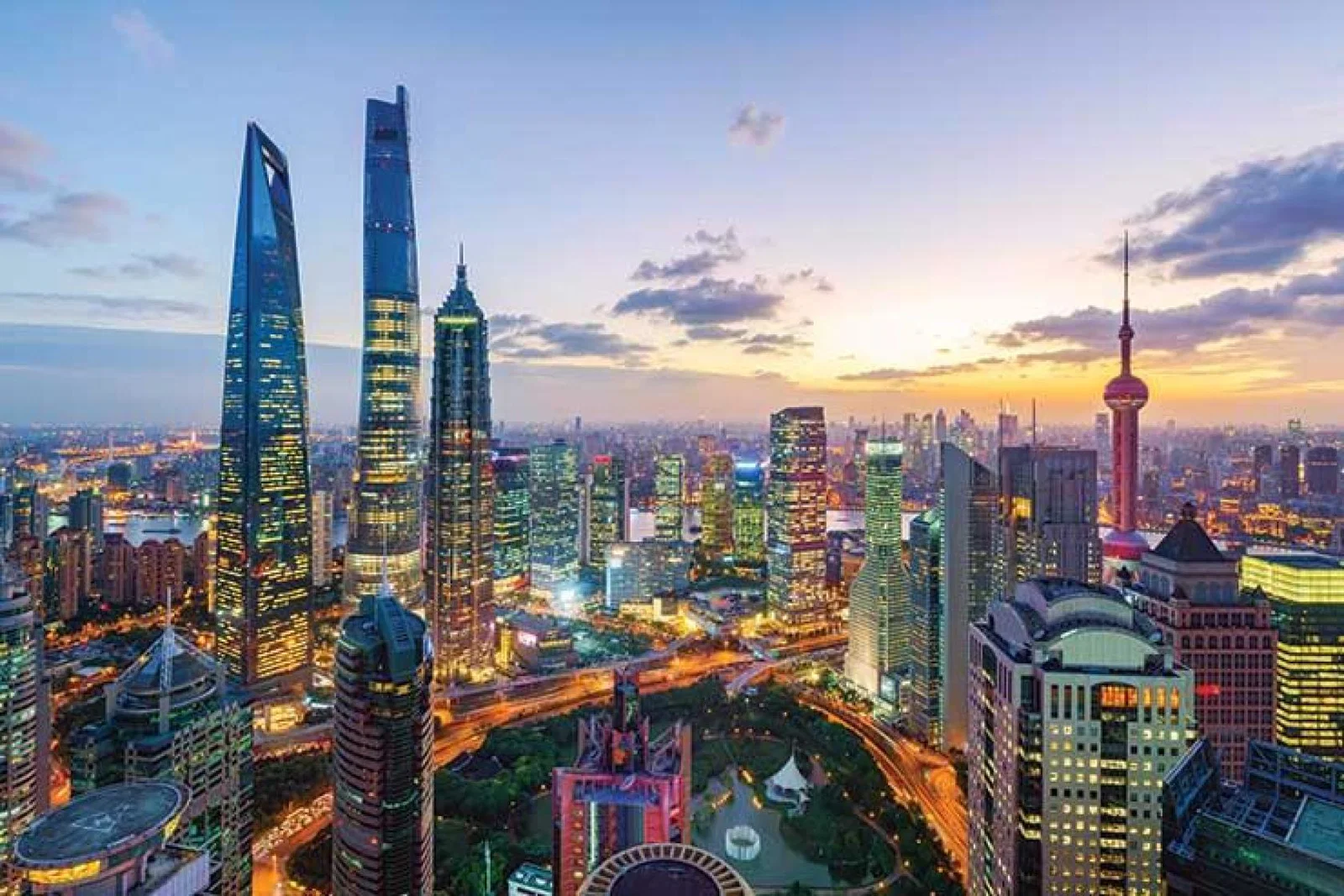 Emirates is preparing to return to Shanghai (Credit: iStock)