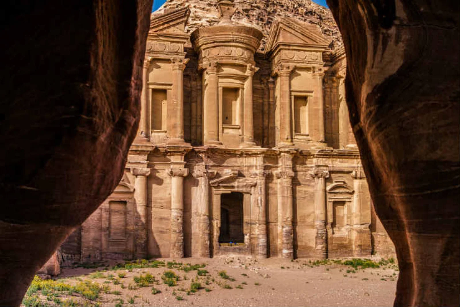 Ali-Barqawi-Studios-Explore-Series-Travel-Adventure-Jordan-Trail-Petra-2016-2016-005.jpg