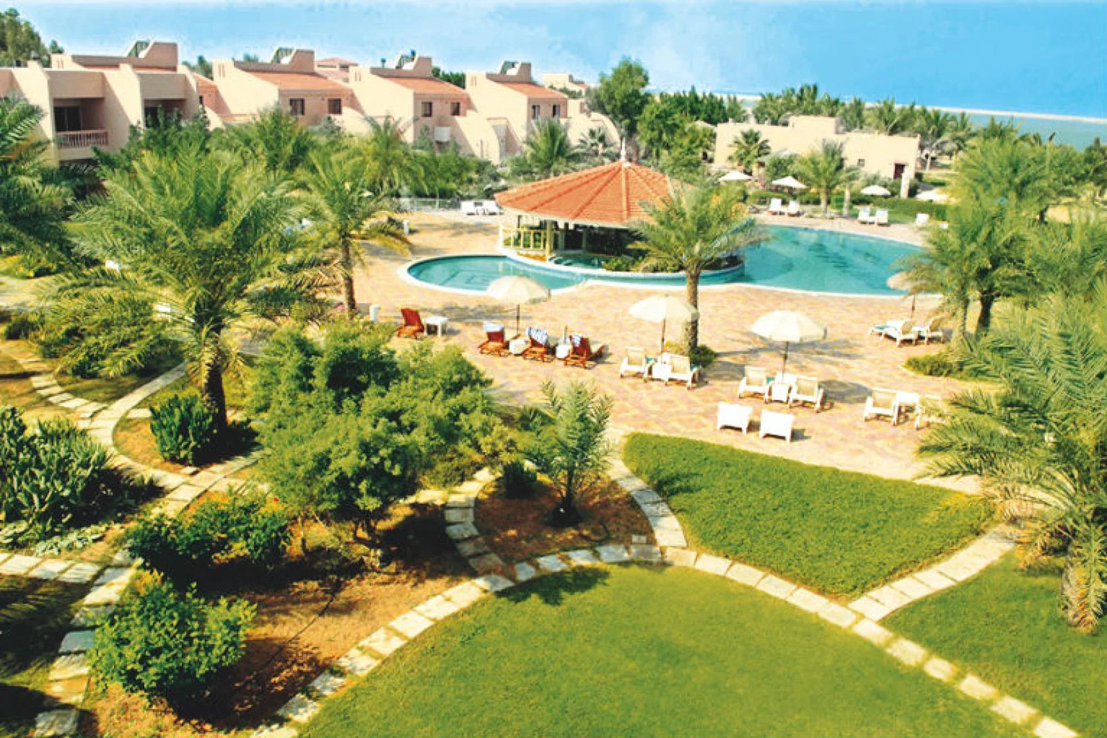 Thomas Cook Ras Smartline.jpg