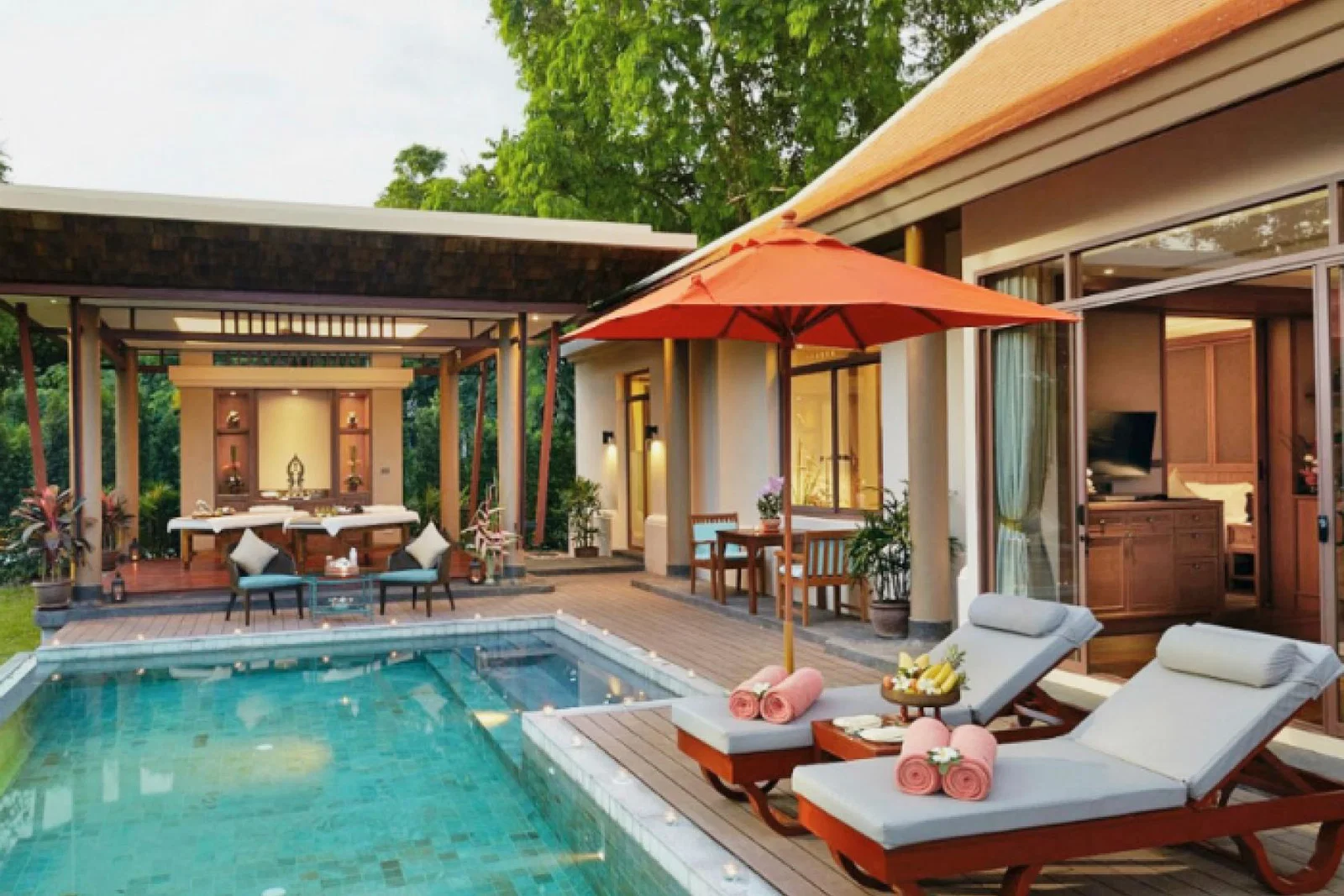 Santiburi Spa Villa Pool