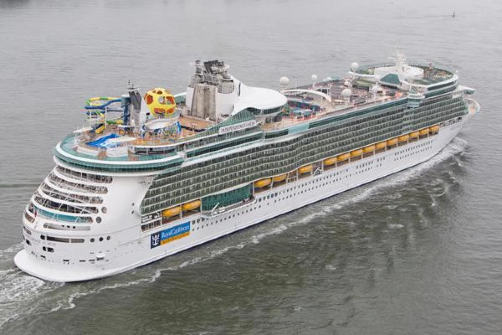 Independence of the Seas.jpg