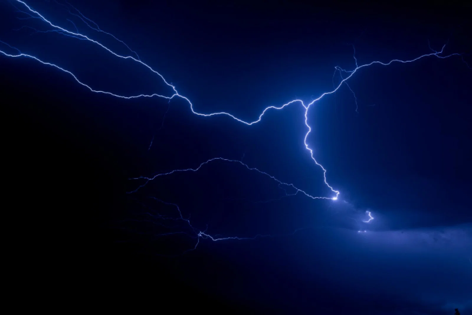 Lightning Storm Weather Leon Contreras Unsplash.jpg