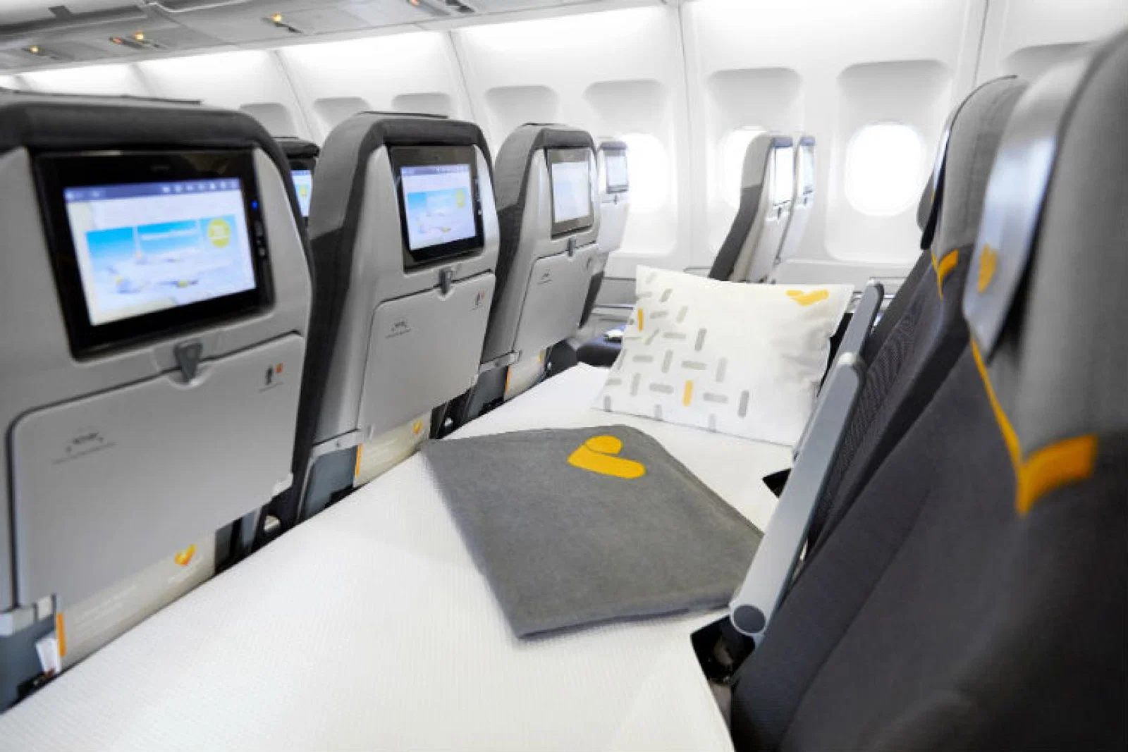 Thomas Cook Sleeper Seat Web.jpg