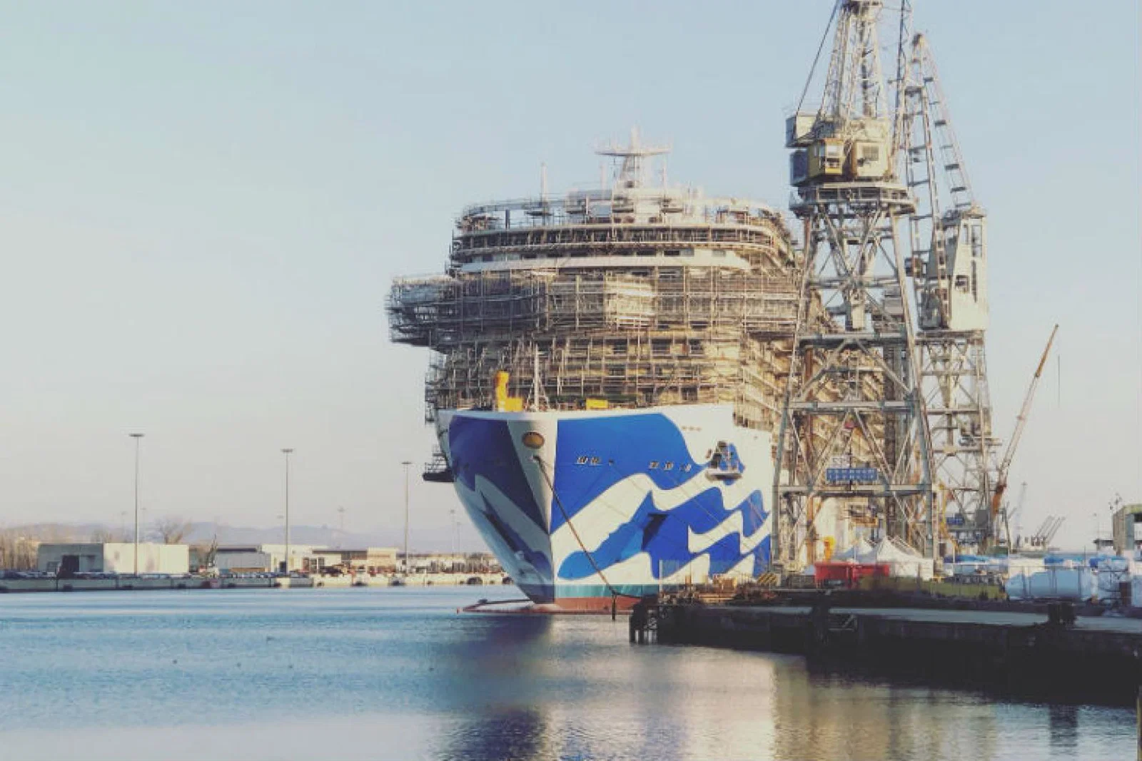 Sky Princess under construction