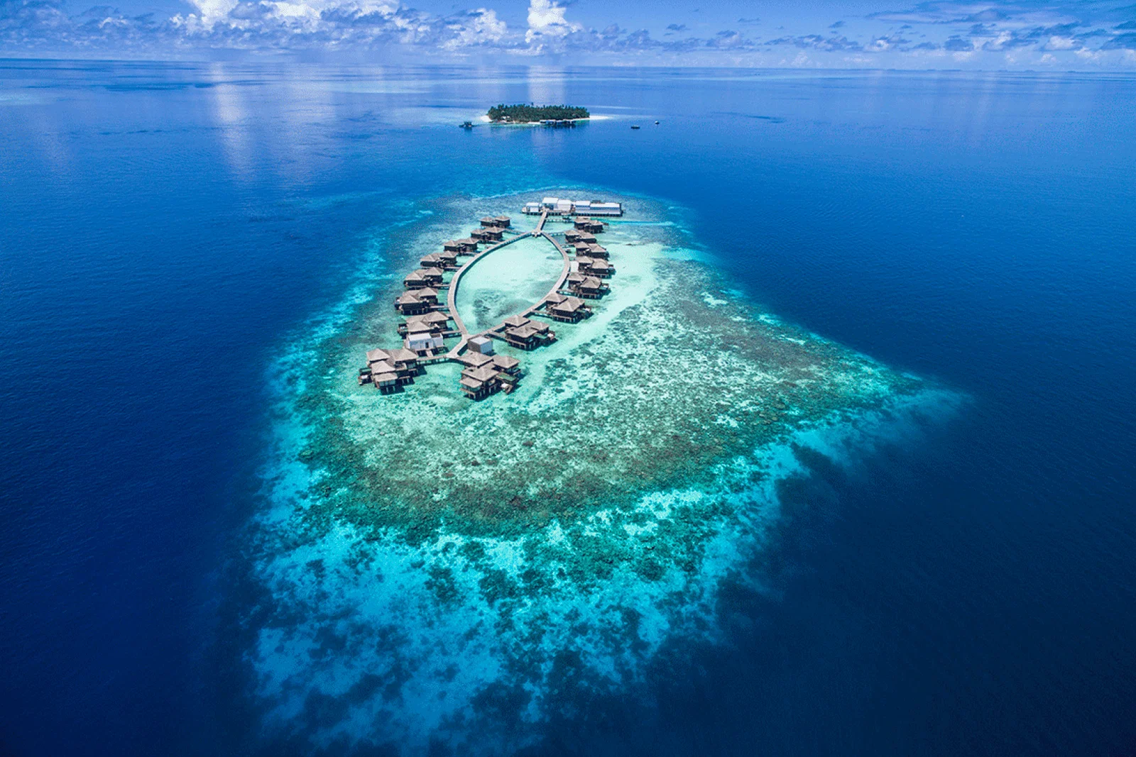 Raffles-Maldives-Meradhoo.gif