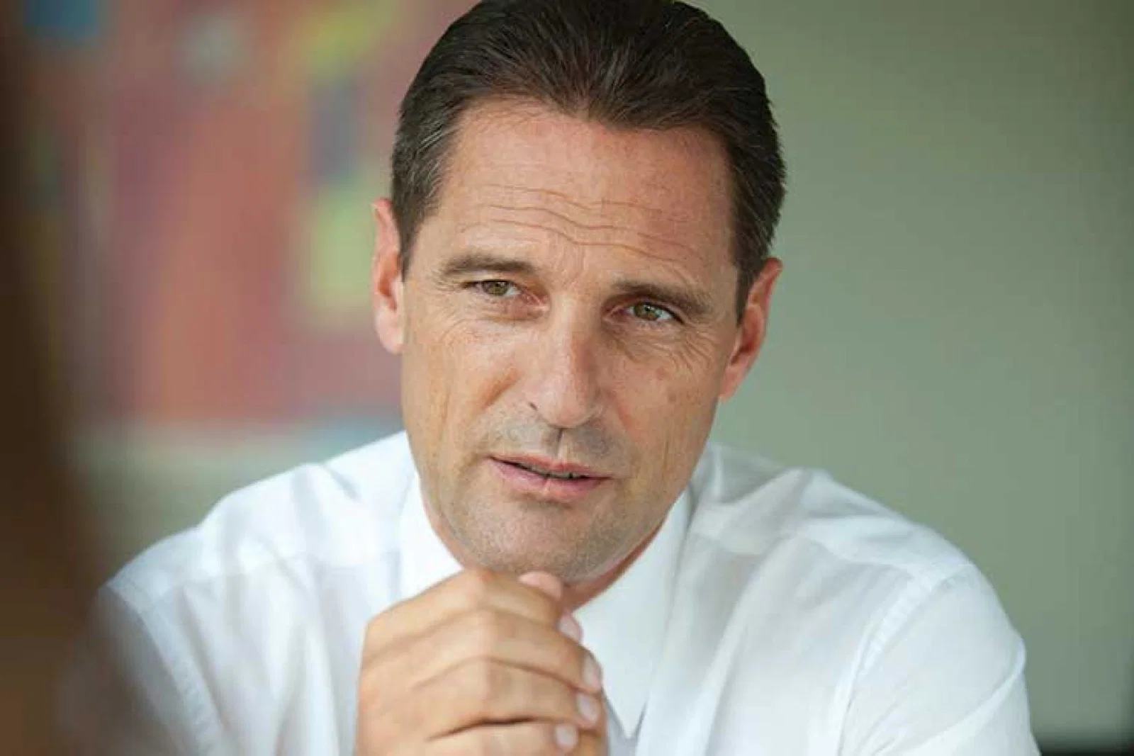 7.40am: Fankhauser apologises to hoteliers and suppliers