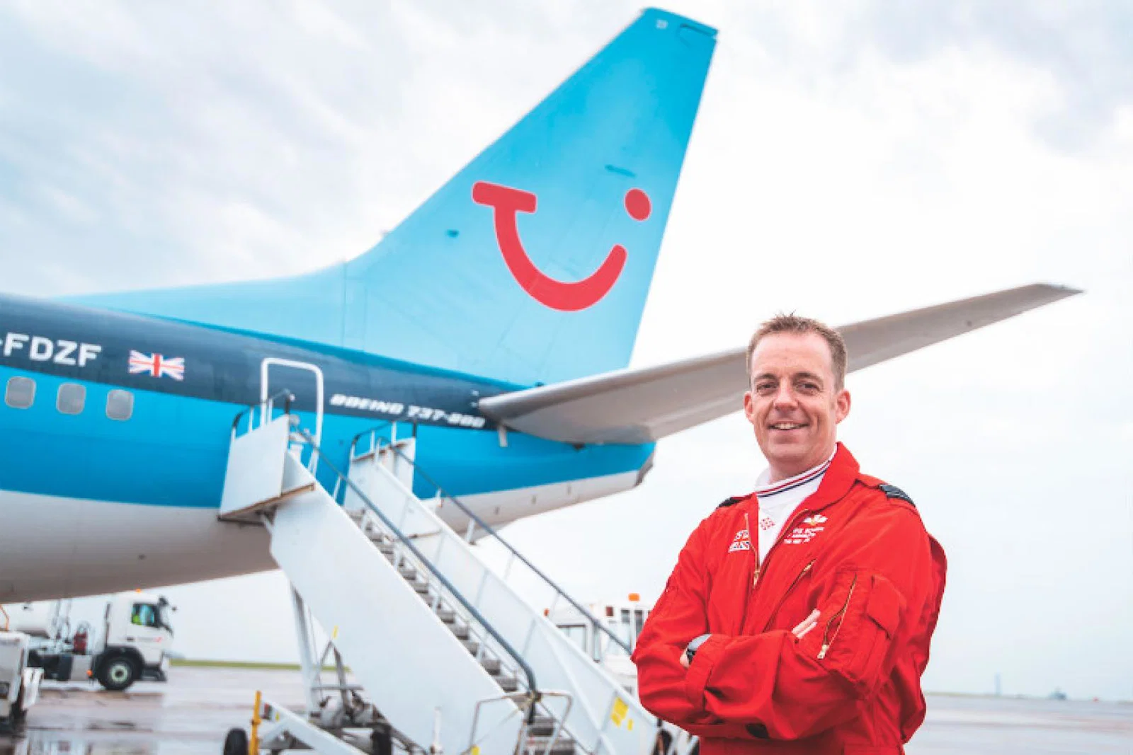 Tui Mike Bowden Red Arrows Web.jpg