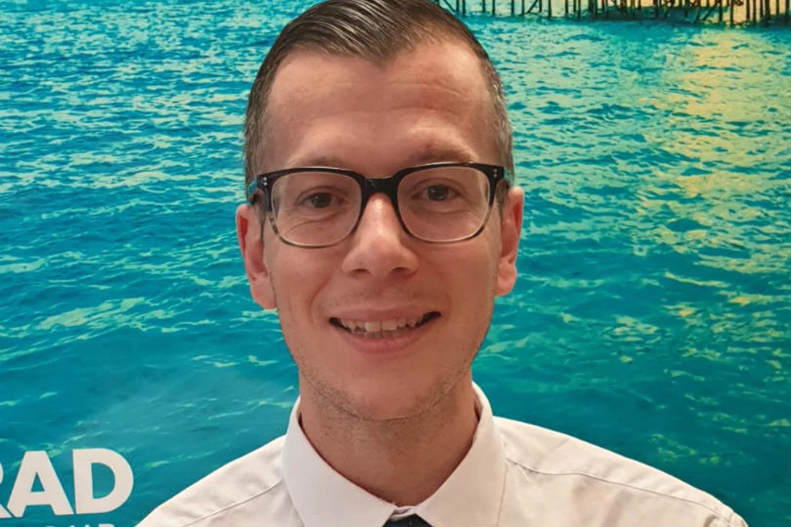 Stuart Warnock has joined Howard Travel as manager