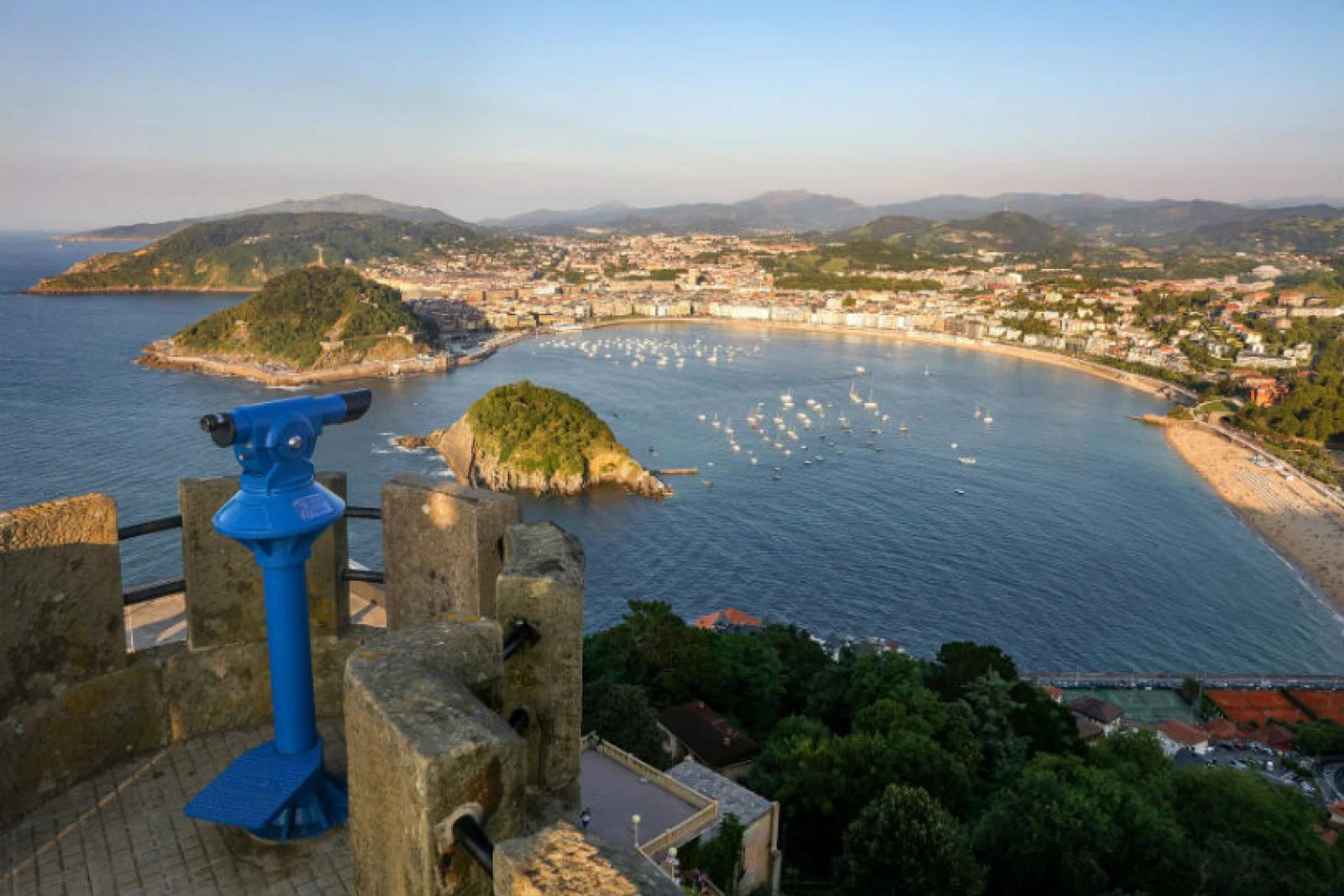 BA will fly to San Sebastian next summer