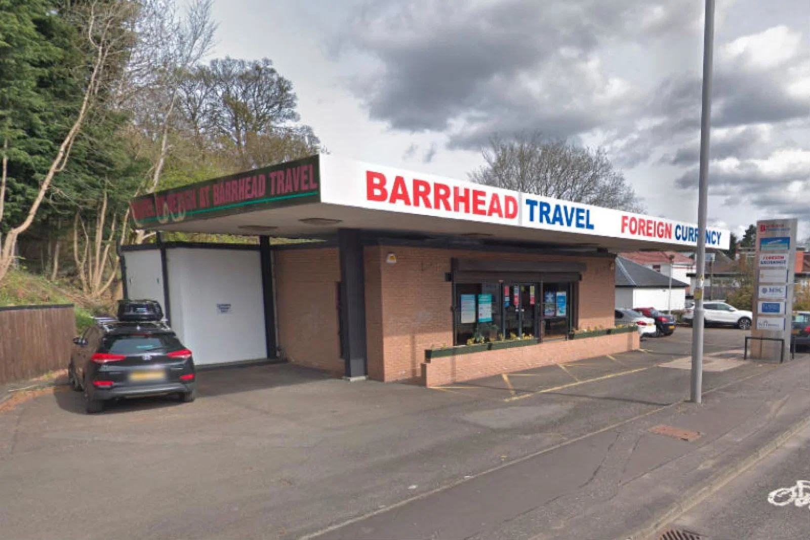 The incident happened at Barrhead Travel in Newton Mearns on Friday (17 January). Picture: Google