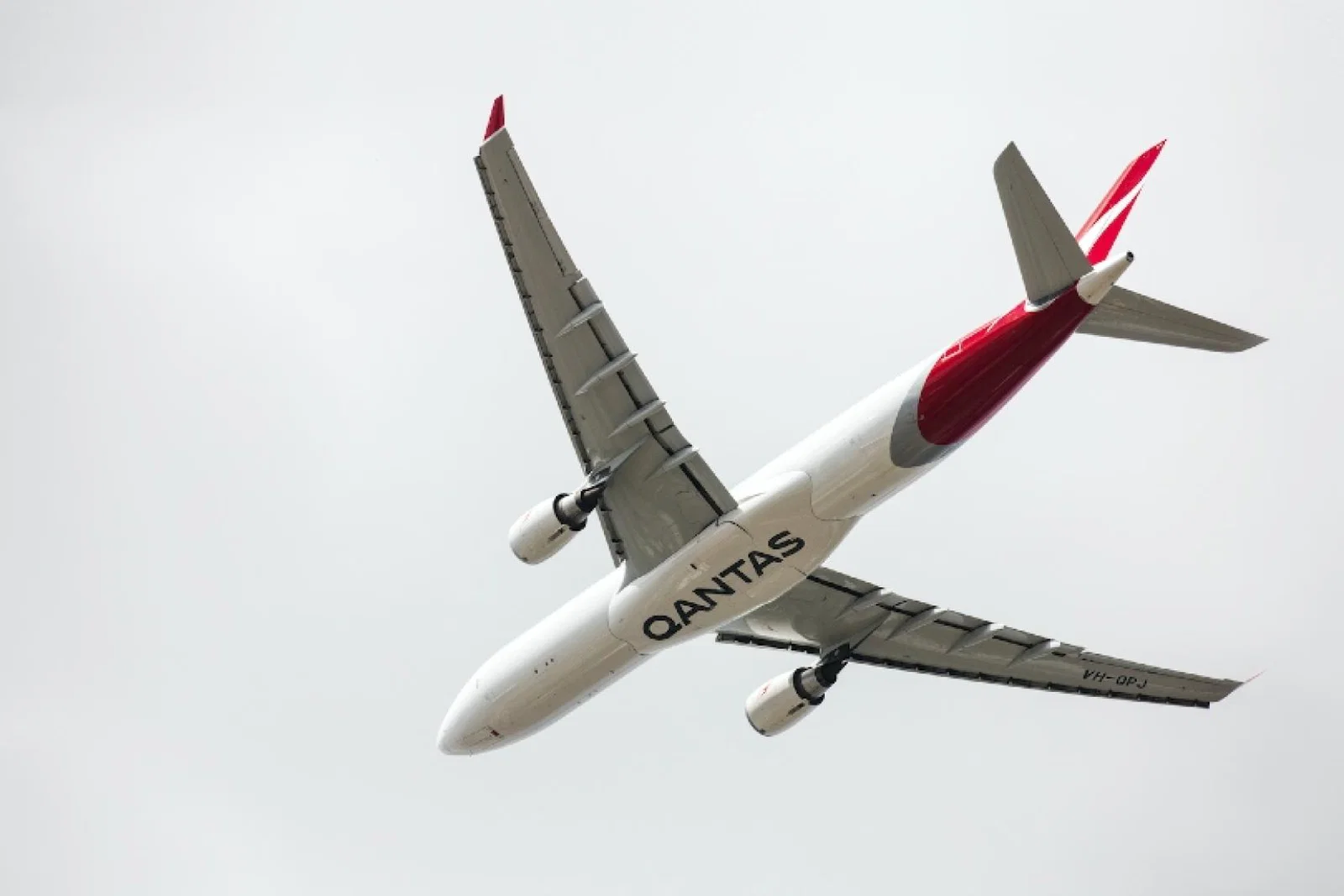 The aircraft resume operations on the route for the first time since the start of the pandemic