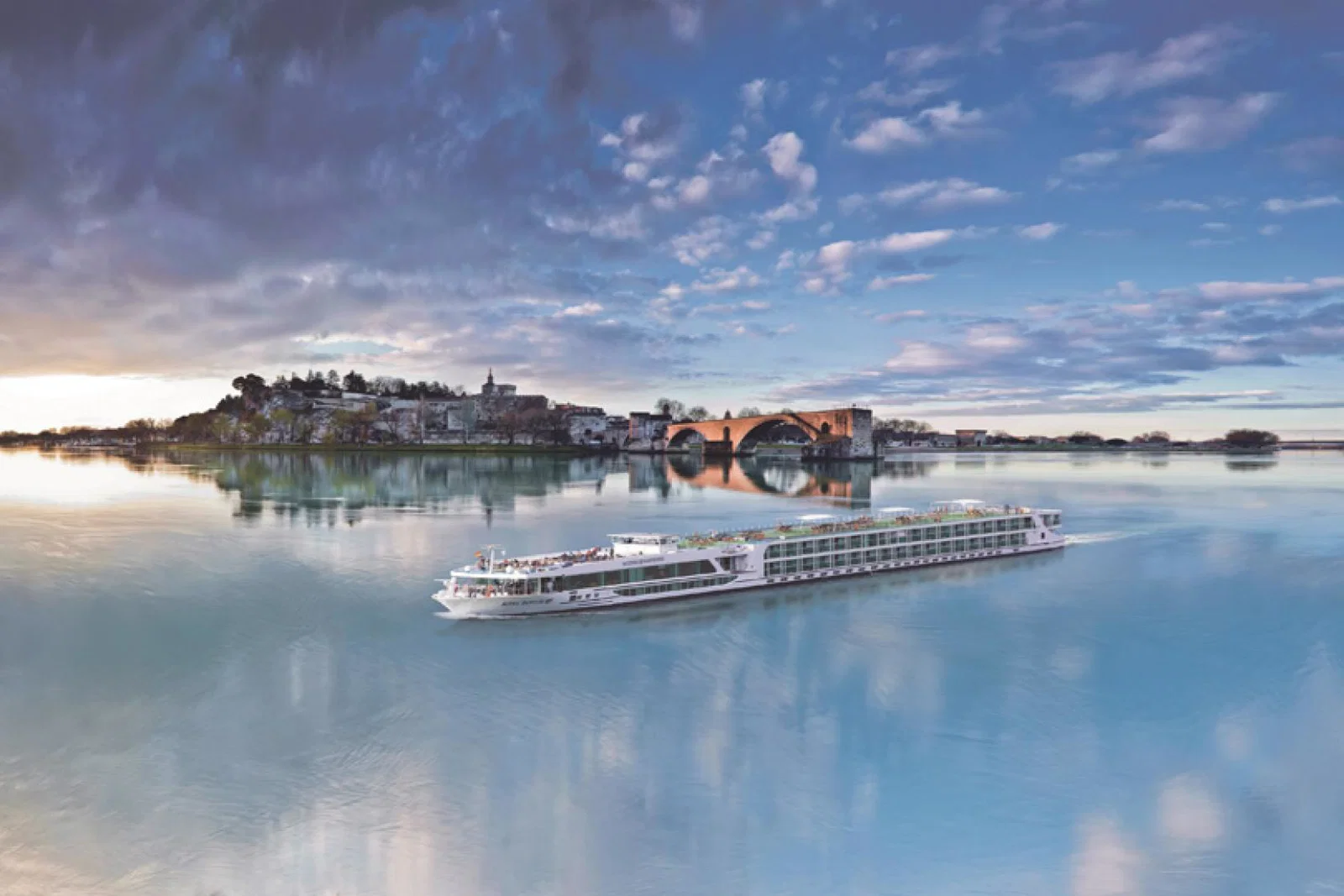 Scenic Sapphire, pictured in Avignon, France