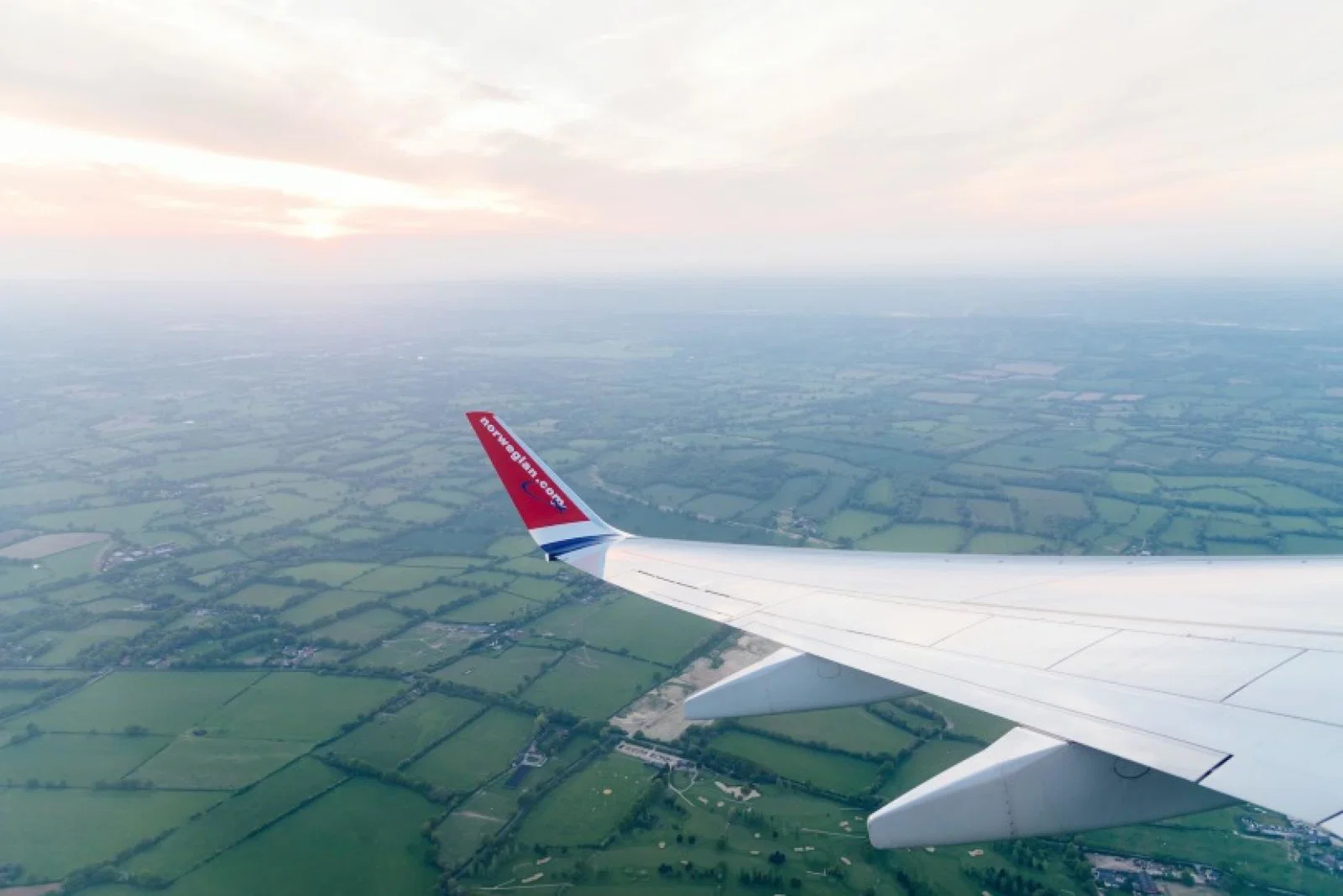 The new aircraft will be delivered into service from 2025
