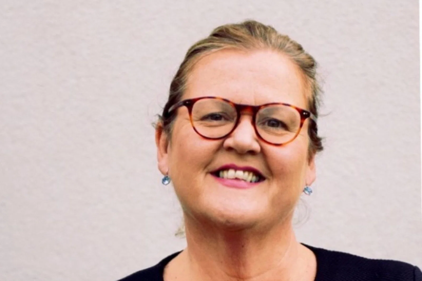 "Holidaysplease is a perfect fit for any established agent looking to build a rewarding homeworking business," Baxendell said