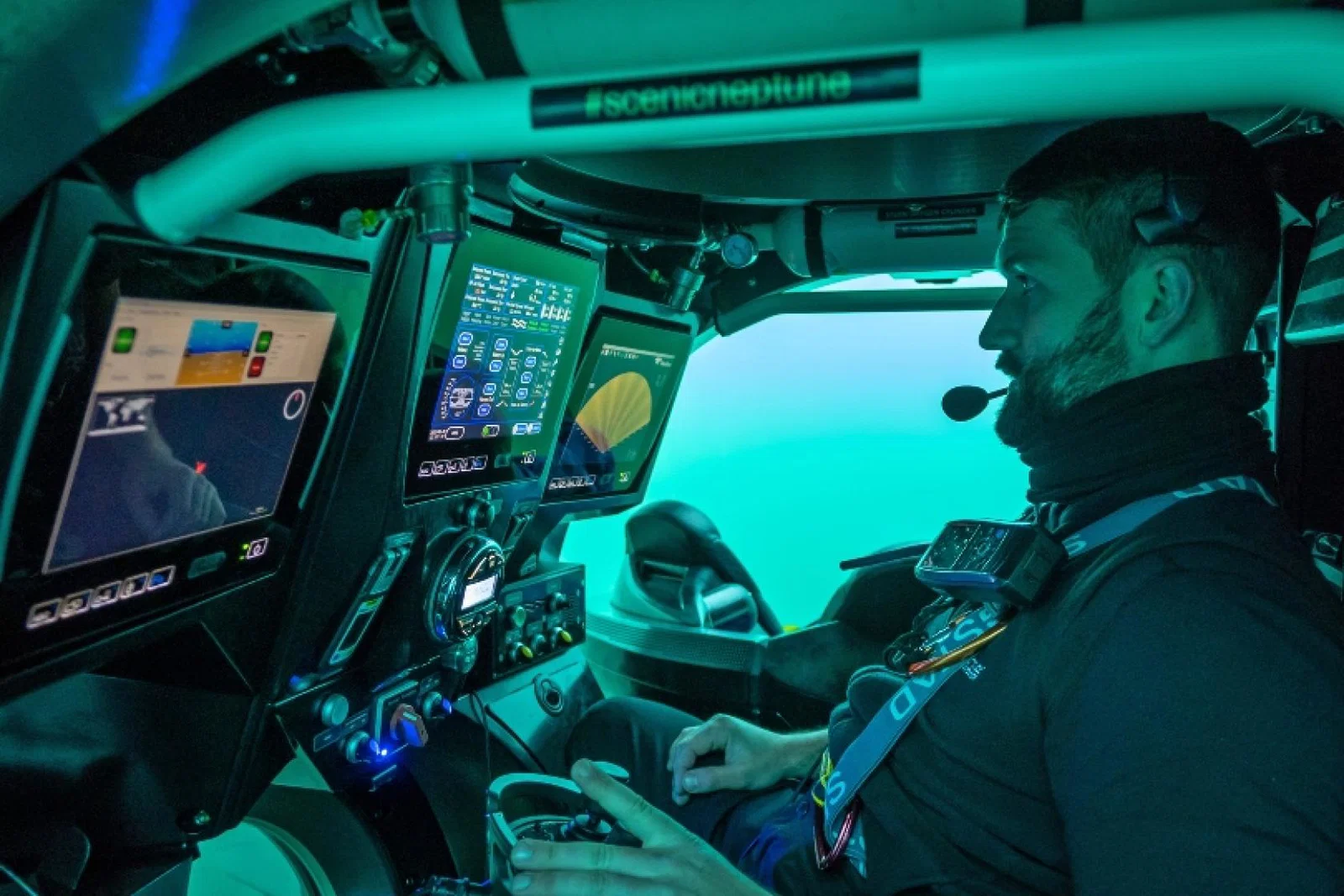The dive was the first of its kind in South Georgian waters since the Falklands War
