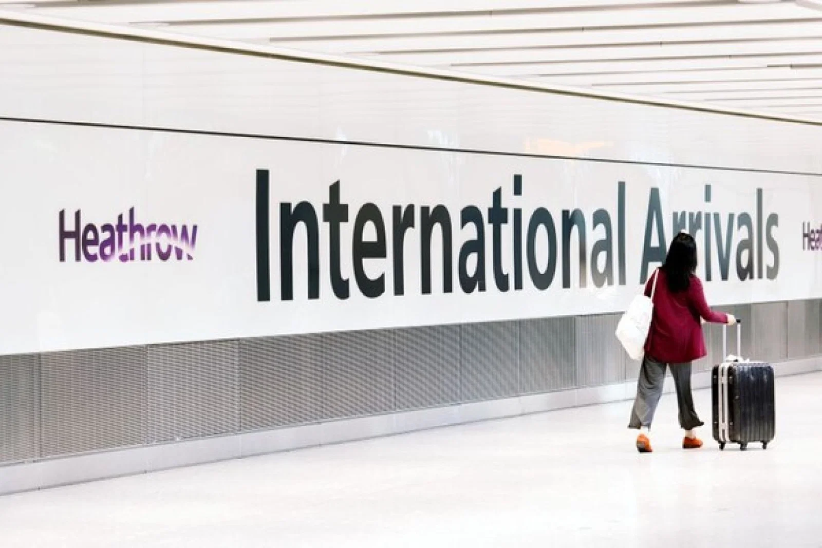 Strikes at Heathrow are postponed until Thursday 