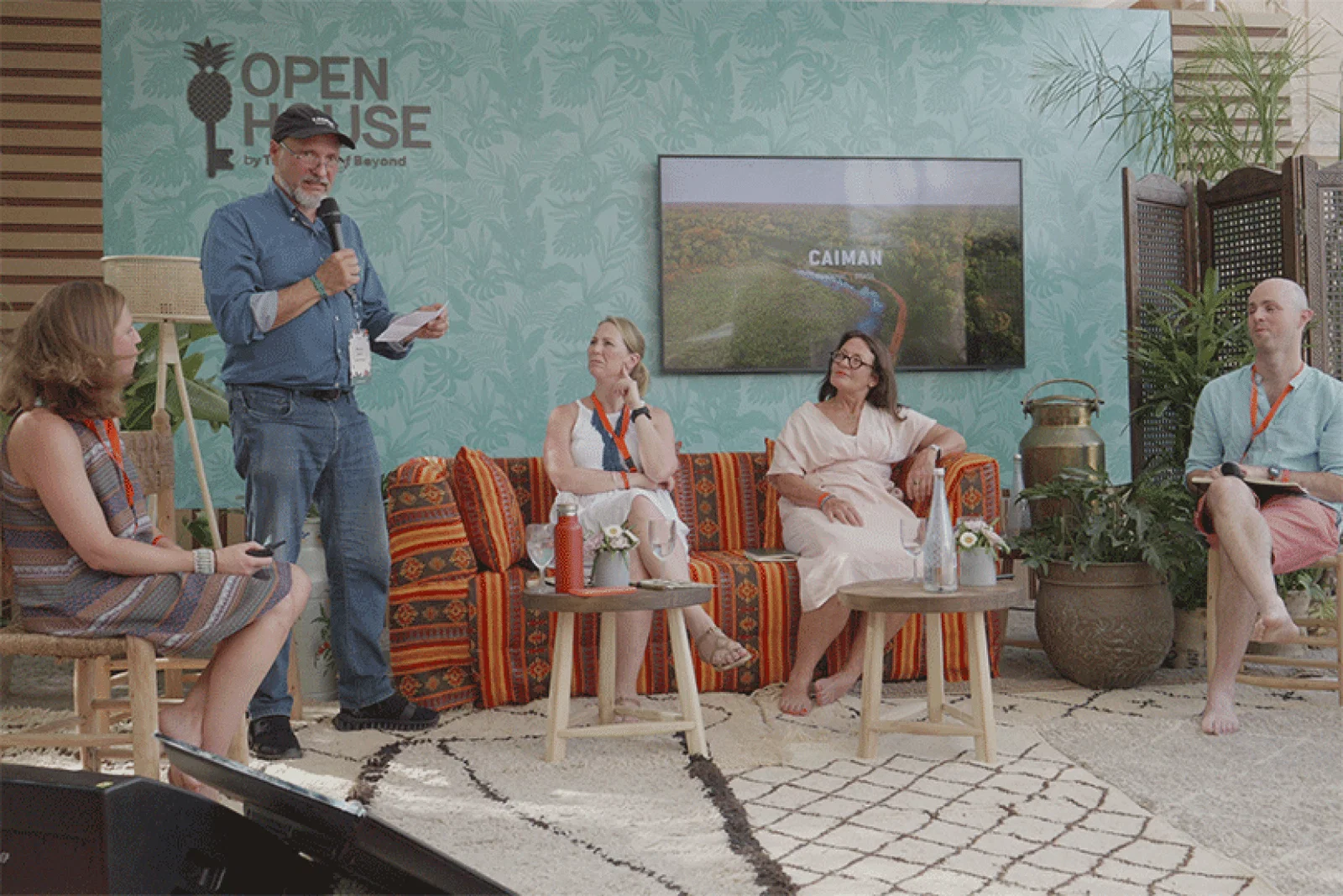 Roberto Klabin, founder of Caiman Ecological Refuge, addresses the session at PURE
