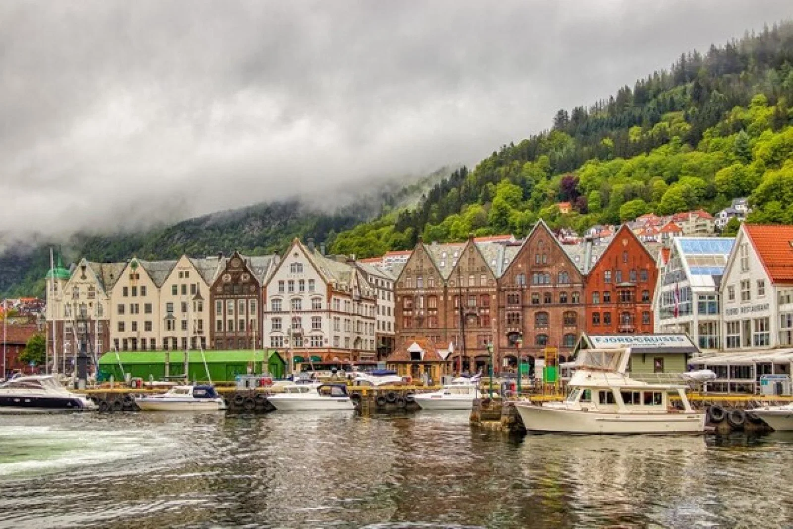 Jet2.com is to operate breaks to Bergen in spring 2024 (Credit: nextvoyage / Pexels)