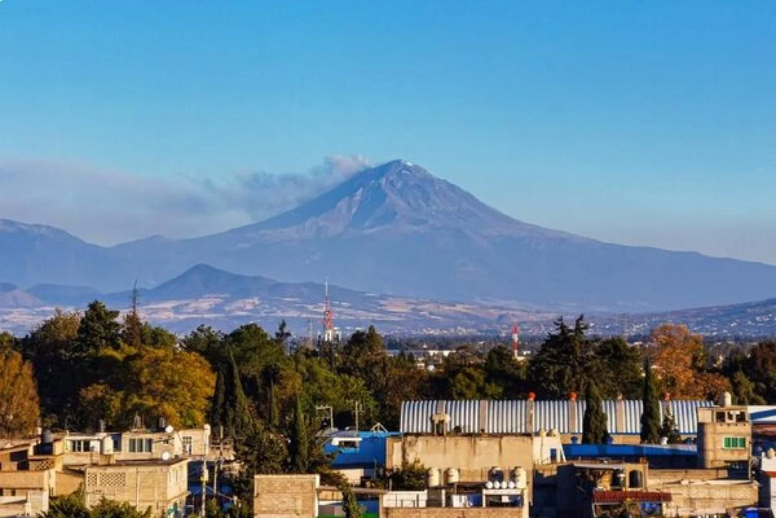 Mexico's Popocatepletl is erupting (Credit: iStock)