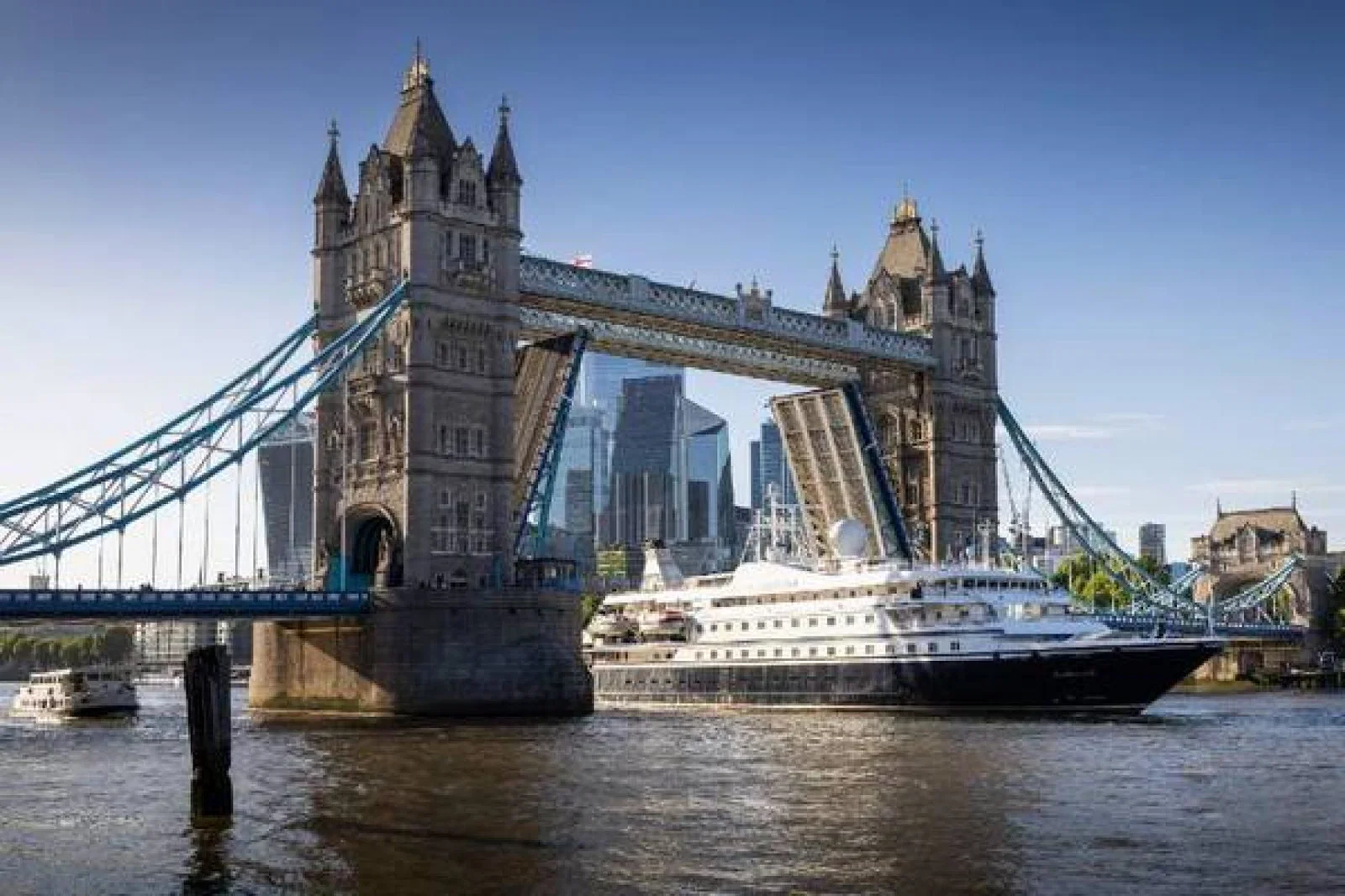 Tower Bridge