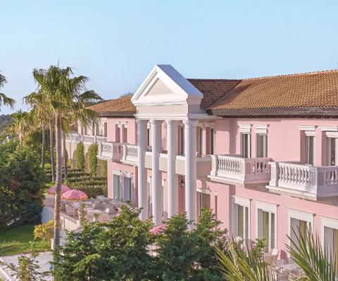 Pink mansion hotel