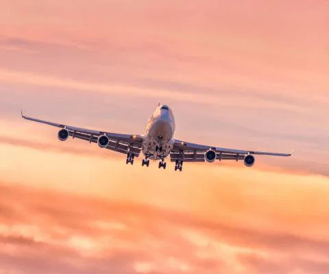 747-in-flight.jpg