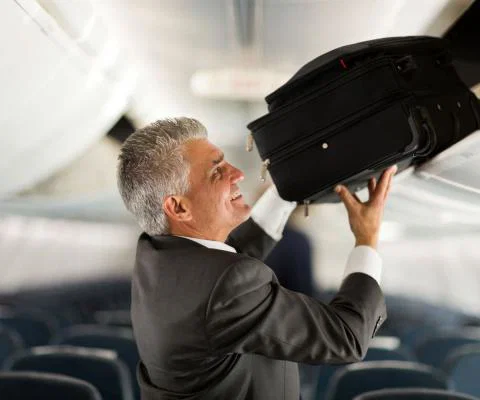 Luggage hold