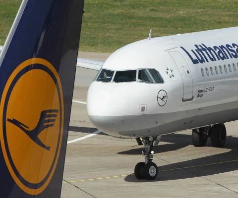 lufthansa-2.jpg