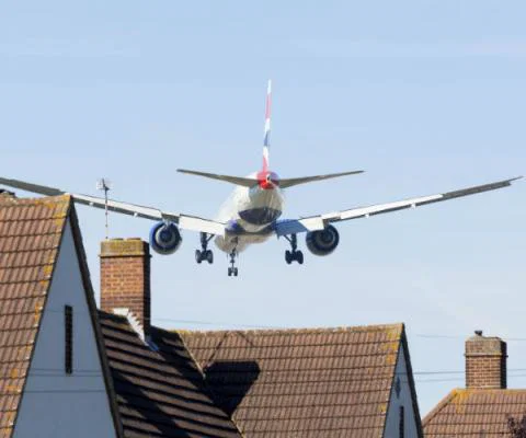 Heathrow airport, houses