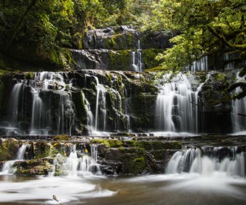 New Zealand ThinkstockPhotos-505134870.jpg