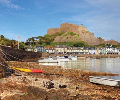 Jersey-Gorey-Castle-ThinkstockPhotos-491560878.jpg