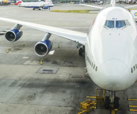 British Airways 747 at Heathrow ThinkstockPhotos-508468303