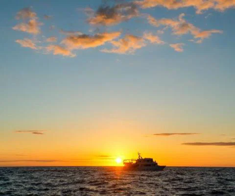 Galapagos Islands cruise ThinkstockPhotos-481883758