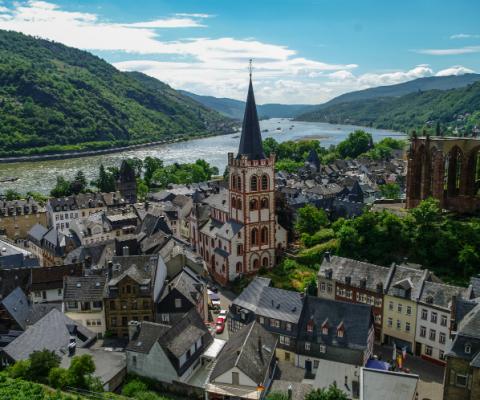 Germany ThinkstockPhotos-516290428.jpg